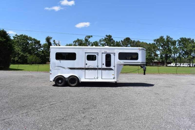 2000 Sundowner 7204GNST 2 Horse Trailer – Used