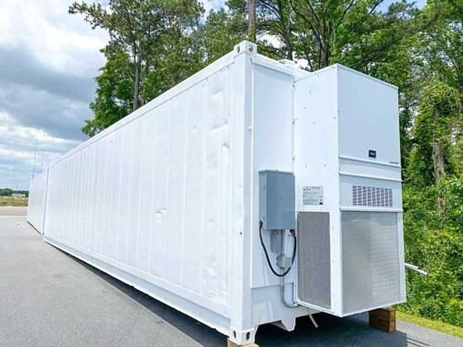 40 Ft High Cube Insulated Shipping Container With 5 Ton Bard Hvac Unit – Used