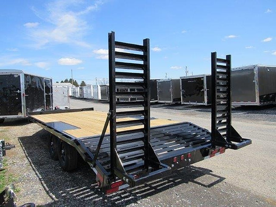 Big Tex 102″ x 20′ Deckover Equipment Trailer – Self Clean Beavertail – Used