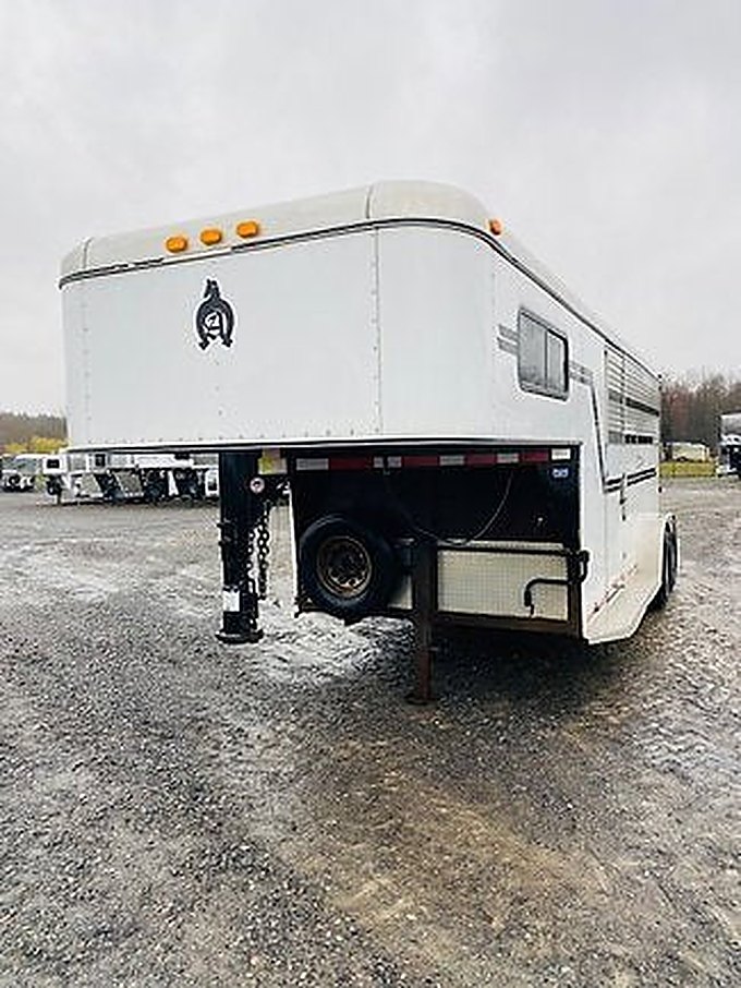 Used 2006 Adam 3 horse stock combo